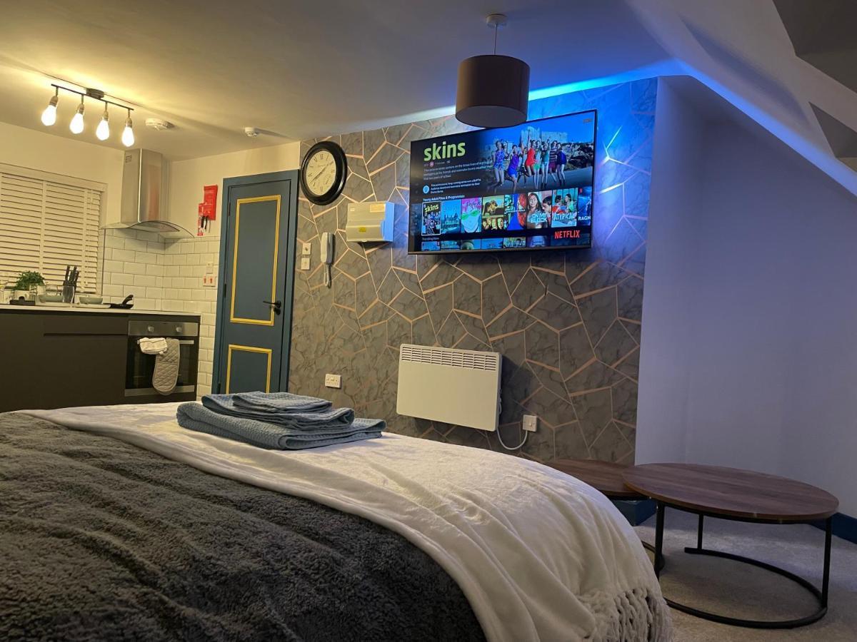 Lovely Studio Apartment Located In Birmingham Exterior foto